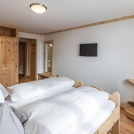 Klarer Hotel