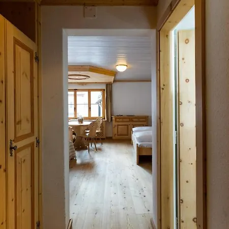 Klarer Hotel