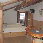 Klarer Otel Zuoz
