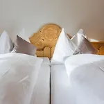 Klarer Otel 3*